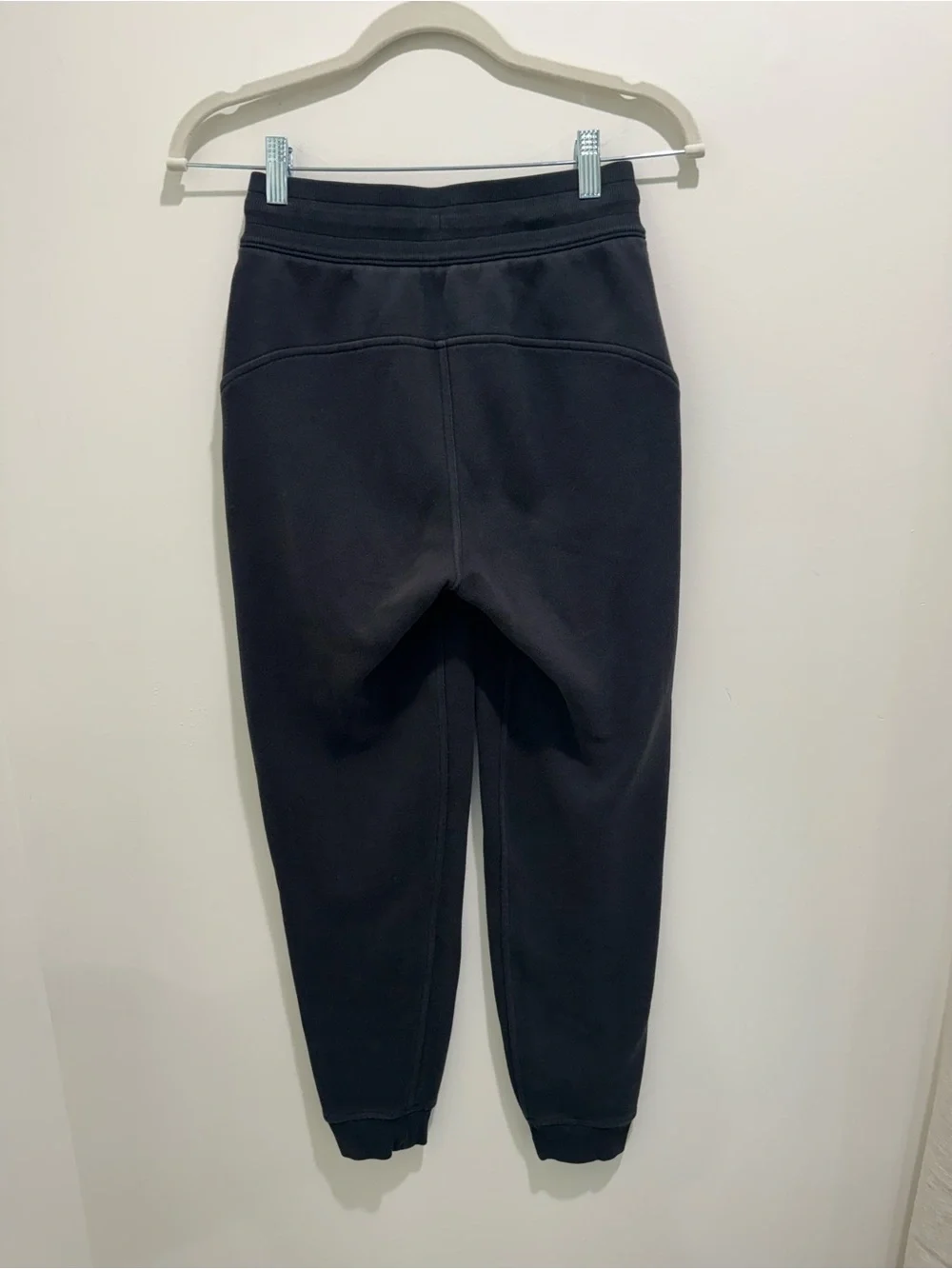 Lululemon Scuba Jogger Black Size 2